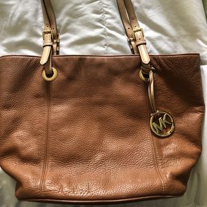 Micheal Kors tote